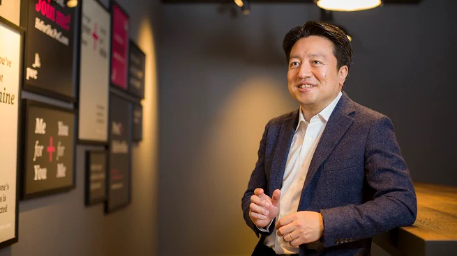 PwC_Japan's tweet photo. #FeaturedPartners
今後PwCコンサルティングの、変革をサポートするコンサルタントを紹介していきます。
1回目は、日系グローバル企業の本社と海外拠点において経営幹部を巻き込む変革コンサルティングに長年従事してきた佐々木亮輔 @RyosukeSasaki8 を紹介します。
https://t.co/AqRN93xLc4 https://t.co/jZGim34Qyb