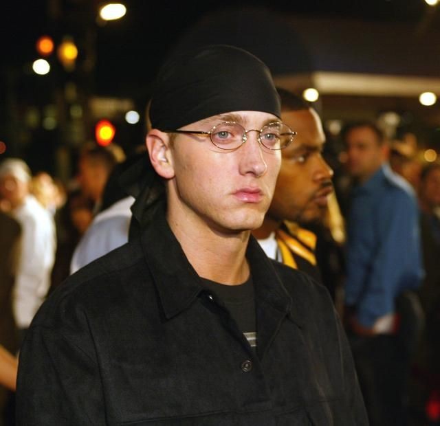 2002 eminem>>>>>>[