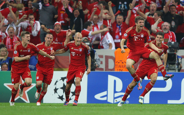 19 mai 2012Le Bayern reçoit Chelsea à l'Allianz Arena pour la finale de la Ligue des Champions Petit thread sur cette rencontre qui reste inoubliable pour un tas de raisons.