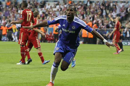 19 mai 2012Le Bayern reçoit Chelsea à l'Allianz Arena pour la finale de la Ligue des Champions Petit thread sur cette rencontre qui reste inoubliable pour un tas de raisons.