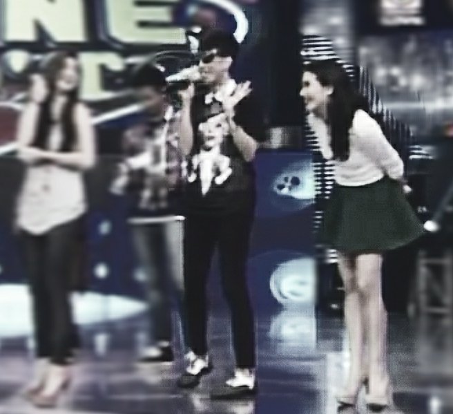 anakwylle's tweet photo. #SoCloseYetSoFar
#fRozEnDAys #cOLdwAR #AAWWWKKKWAAAARDDDD https://t.co/6xqZf7WsrJ