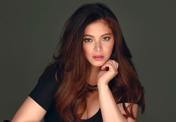 karlyrp07's tweet photo. BREAKING❗❗
DOH confirms that Angel Locsin has tested positive for having a body pain as she singlehandedly carried all the incompetent government officials in the Philippines https://t.co/JYWojKUavt