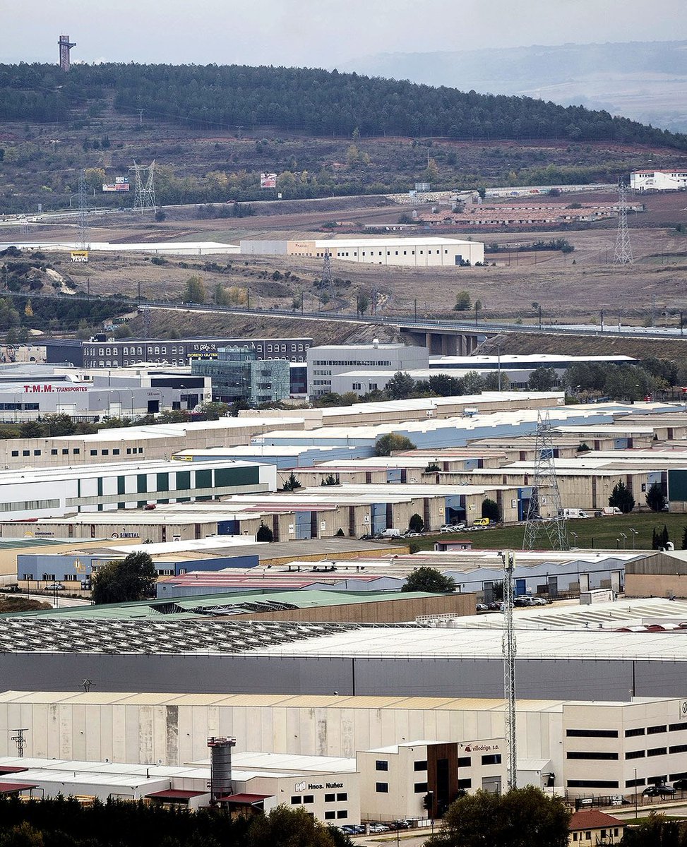 diariodeburgos's tweet photo. La industria de #Burgos ya pierde contratos frente al País Vasco por seguir fase 0 https://t.co/Xy9E4aPP8Y https://t.co/pp3kgpVgqF