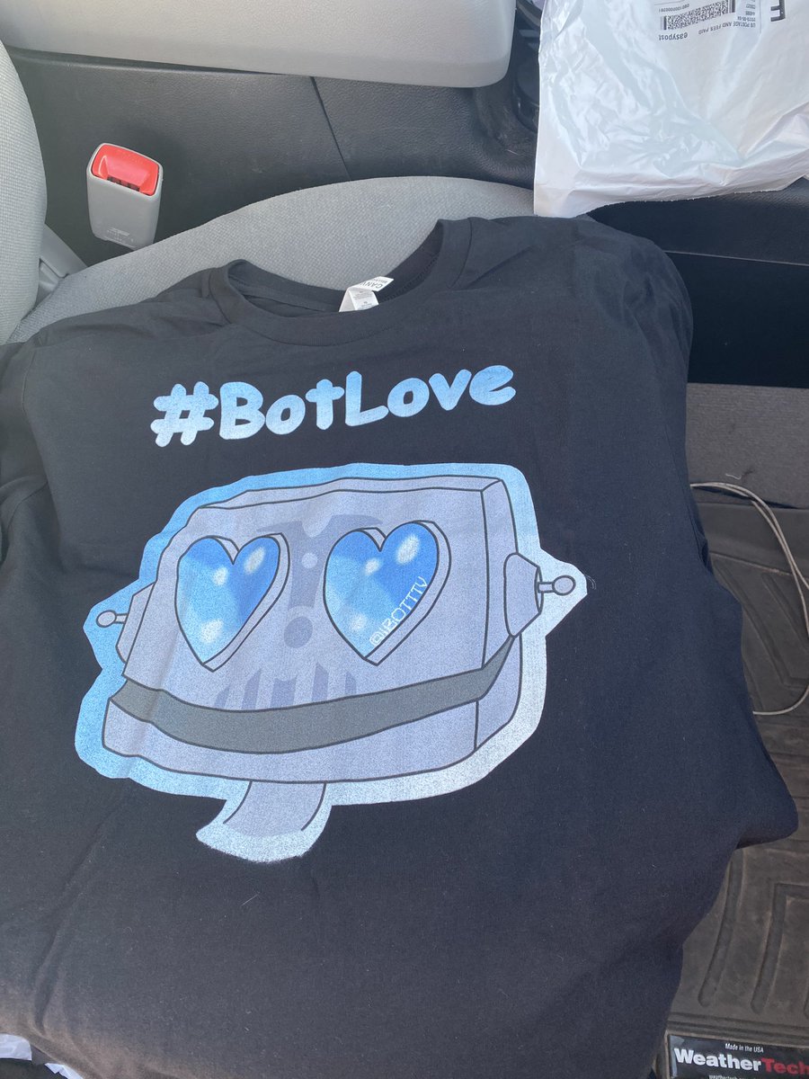 IBotTV518's tweet photo. Soo Many People Got The 1st #MERCH Design CANT Believe It Came Out So Well And Cant Believe We Got Sooo Many BOTS #BotLove
#BottyBot #BotHype
@gunningBot24x7 @MikeE404 @murkgame101 @YoungMello74
Thanks So Much Guys!!! MEANS More Than You Ever Know https://t.co/5Jke8RgnT2