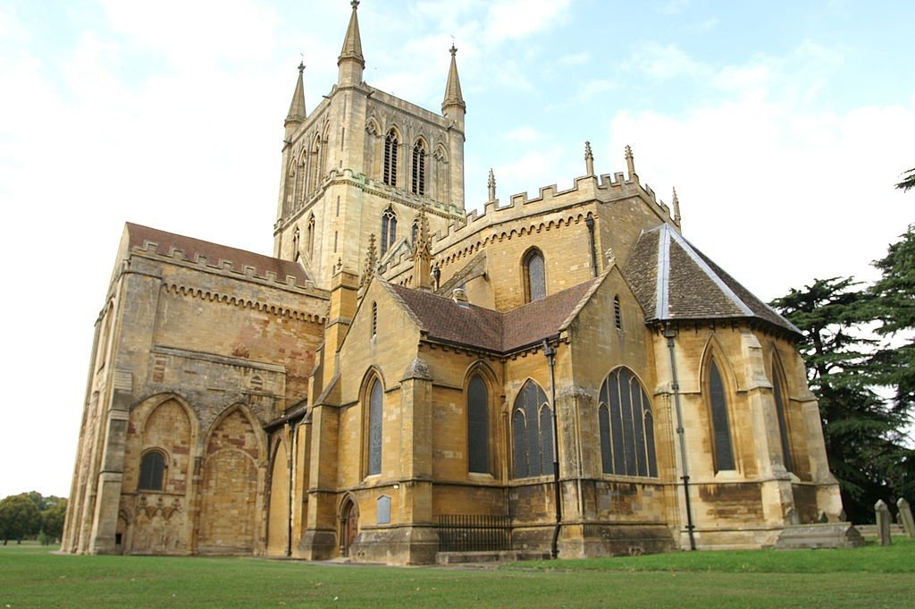 Round 2, Bracket G:Wimborne MinsterFun Fact: Contains a chained library which was one of the UK’s first public libraries (and remains open to the public).Pershore AbbeyFun Fact: The remains of a much larger building.