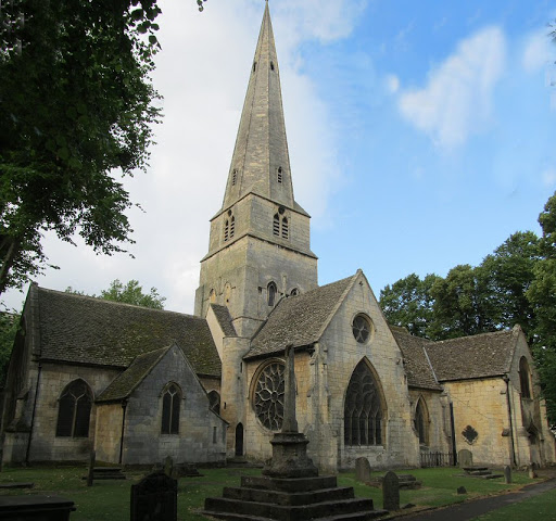 Round 2, Bracket I:Cheltenham MinsterFun Fact: The only surviving medieval building in Cheltenham.Church of St Mary and All Saints, ChesterfieldFun Fact: Famous for its twisted spire.