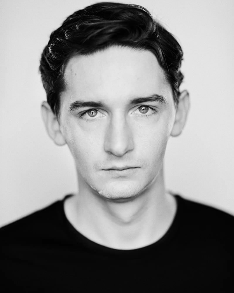 TwoShotPod's tweet image. This week on the podcast, we have Glaswegian tales courtesy of the captivating James Harkness. 

Out Thursday. 

#twoshotpod #jamesharkness #podcast #theenglishgame