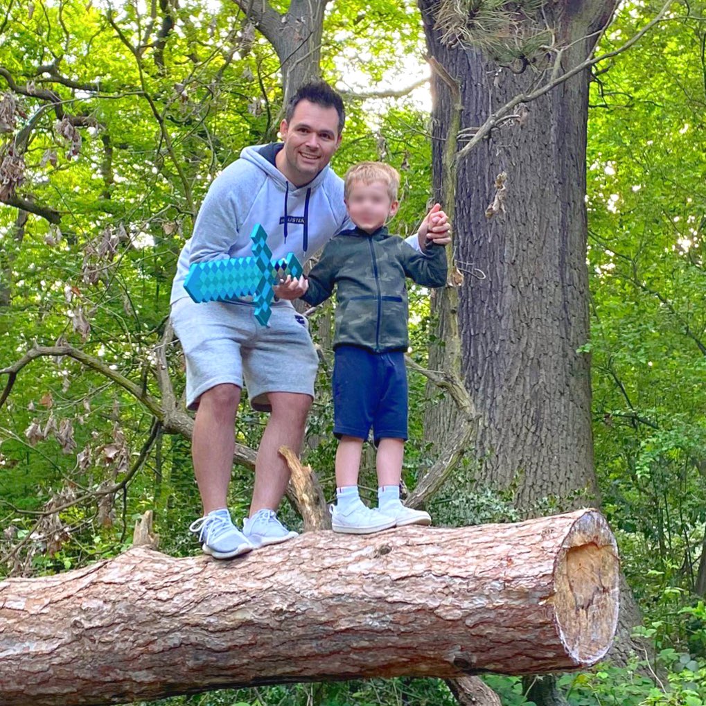 TwoDadsInLondon's tweet photo. #coOur early evening family walks are making a massive improvement on our time in isolation. ❤️ #makingmemories https://t.co/UBlebqdAxV