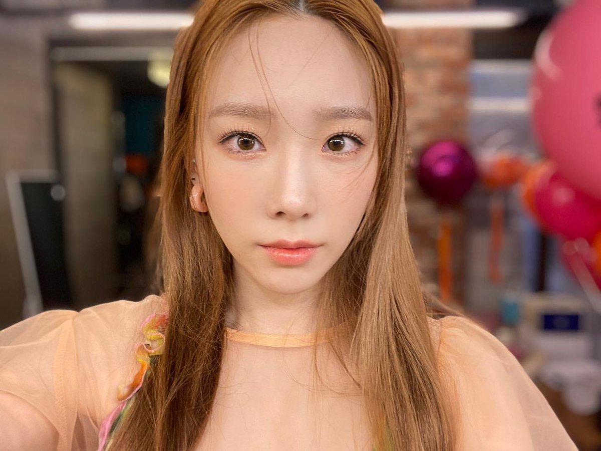 309xoxo's tweet image. 인물사진으로 셀카를 찍는 사람이 있다?!