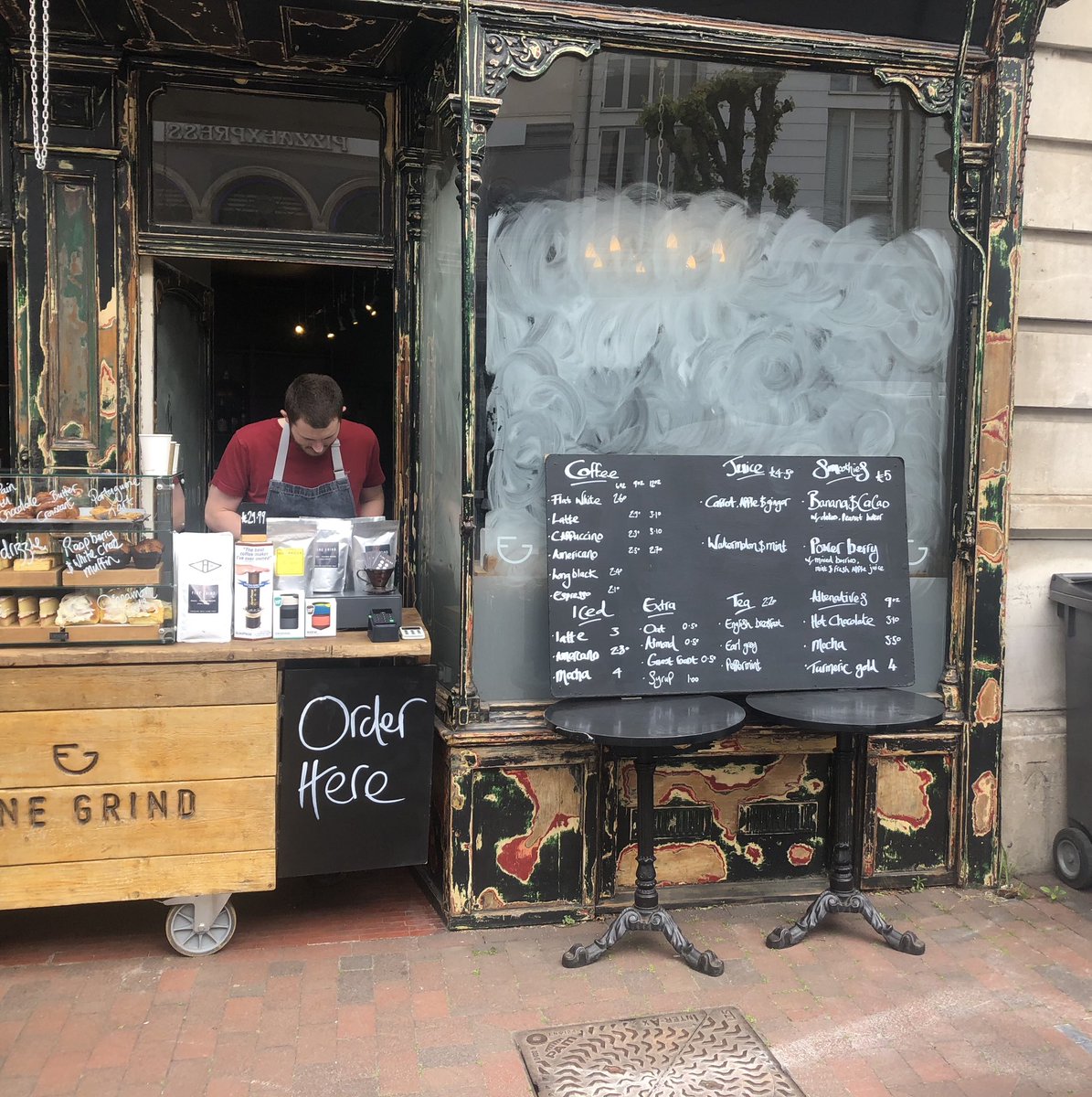 Coffee is being served #twells #thegrind