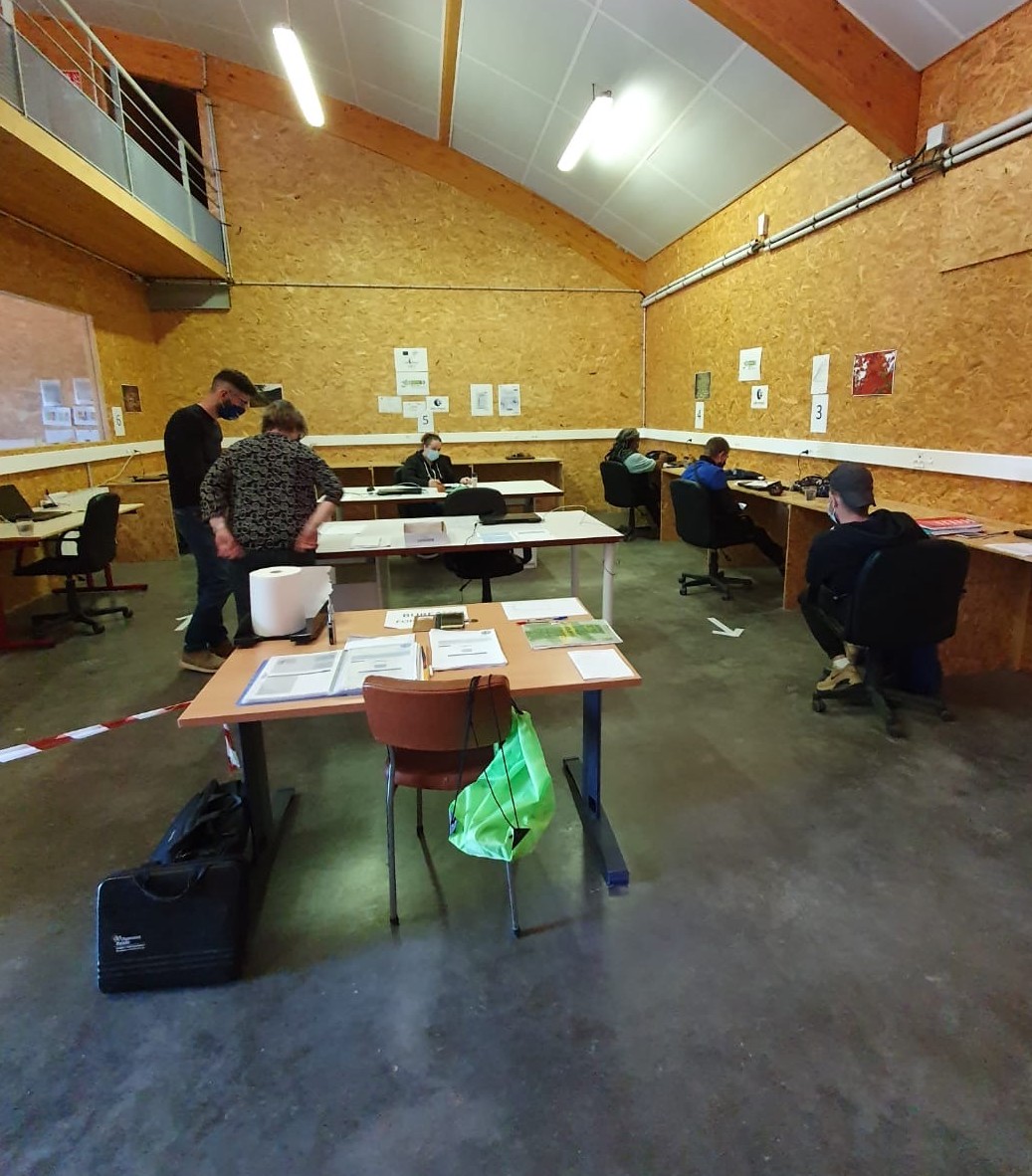 gretacotedor's tweet photo. Reprise "sous contrôle" de nos sites d'Eiffel Dijon et Semur-en-Auxois !
Bienvenue à tous nos stagiaires ! #LaFormationContinue #GRETA21 https://t.co/iLRhUuQ6AD