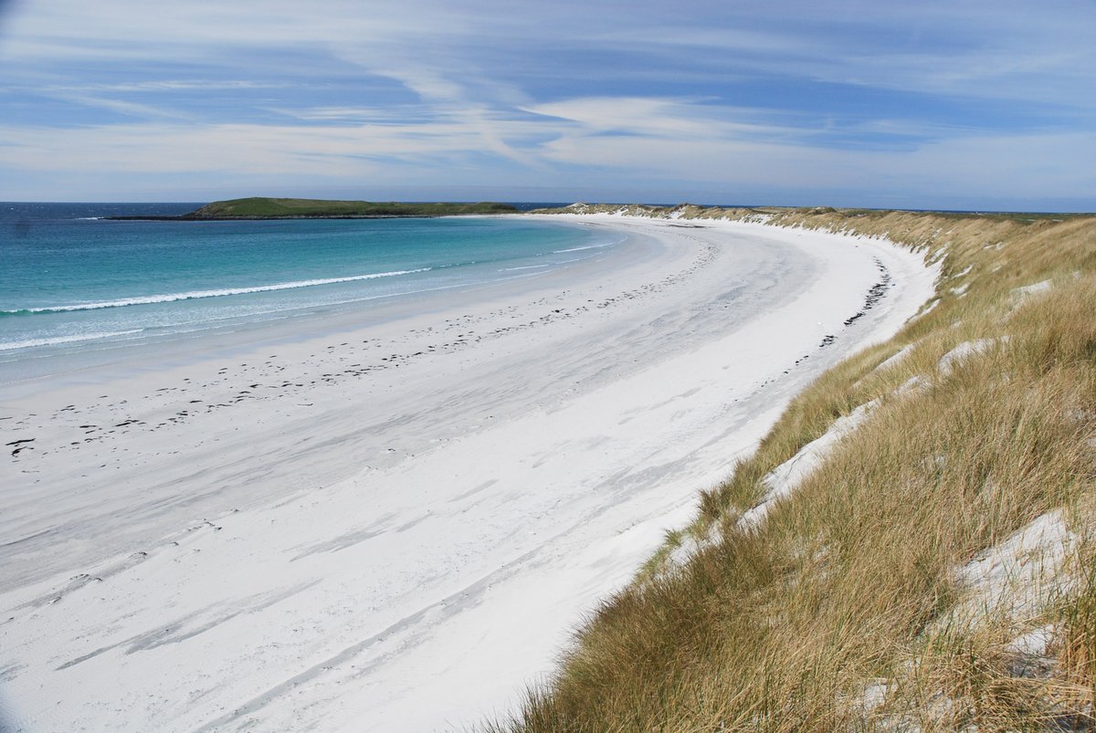 our book "Scottish Island Bagging" - still 25% off during lockdown direct from  @VertebratePub  https://www.v-publishing.co.uk/books/walking/scottish-island-bagging/