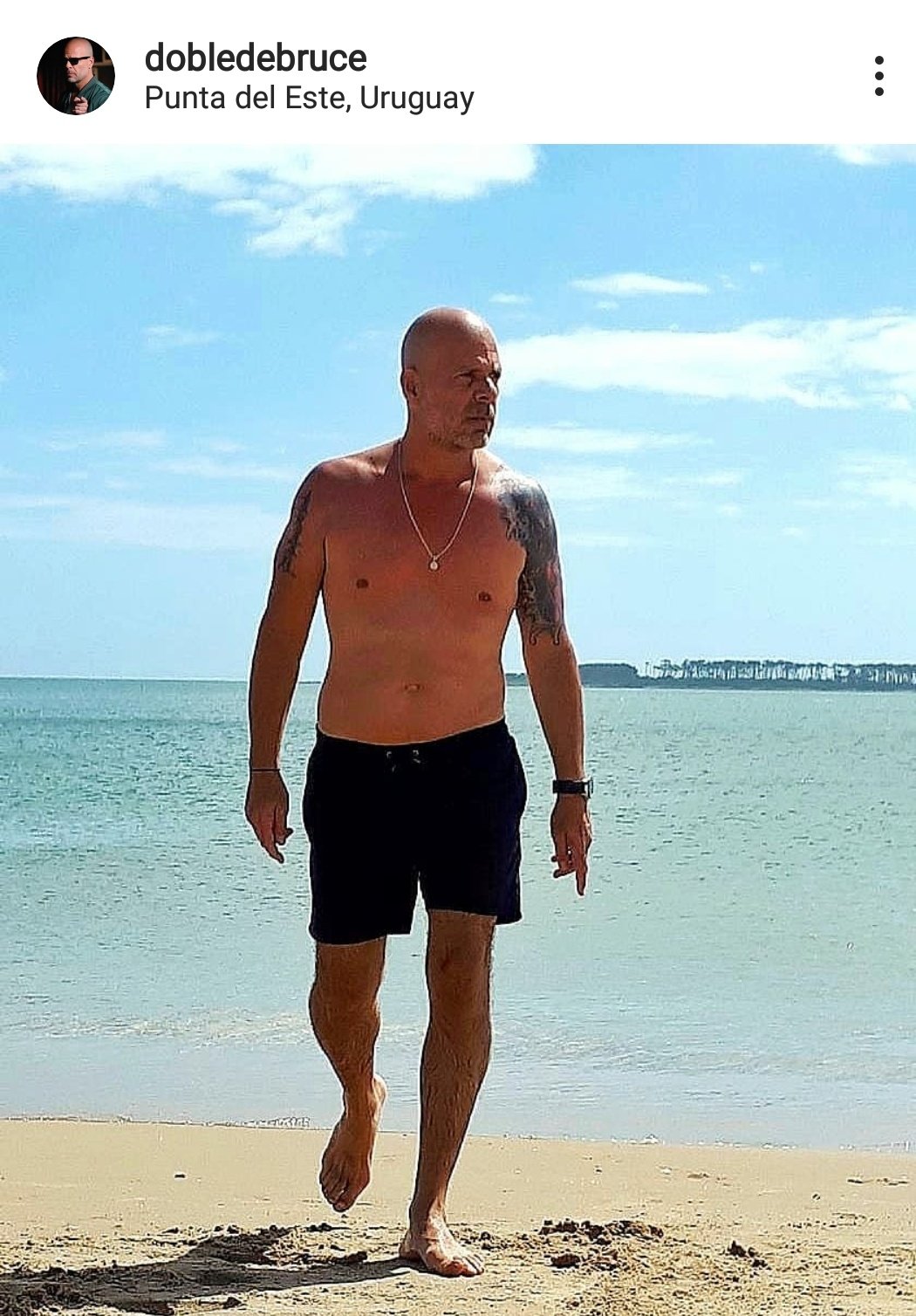 Chris on Twitter "So I'm looking through Bruce Willis pics on