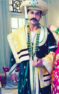 icysoosmile's tweet photo. 6. Sidharth Shukla as Lee Yul
I know the style isn't the same but in my defence, they are both from the ancient times 😇
P.S. This is EXO's D.O.
#SavageSidharth #SidharthShukla #LeeYul https://t.co/7jDUNvQBrK
