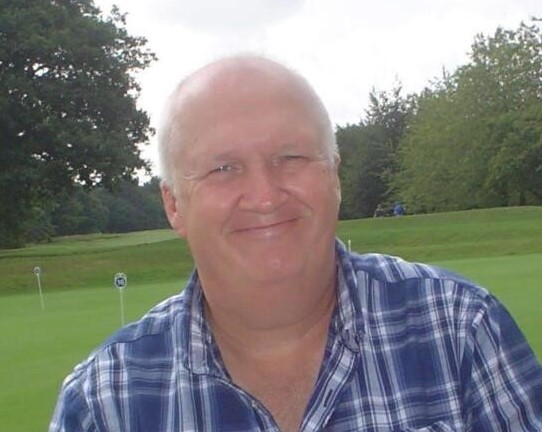 SCAS999's tweet photo. It is with great sadness we announce that Ambulance Care Assistant, Paul Nutt, died on 15 May at Wexham Park Hospital having tested positive for Covid-19

Full statement https://t.co/tbnesVywph

We request the media to respect the privacy of Paul's family at this distressing time https://t.co/Hg2hCI66yl