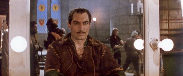 StephanieSermon's tweet photo. Good morning my wonderful #NostalgiaGeeks! 👋🏻🤓
I’m gonna start y’all off with a really easy one today:
#NameTheMovie (#90s #Family #Action #Adventure Edition)… https://t.co/21mN4qtvrq