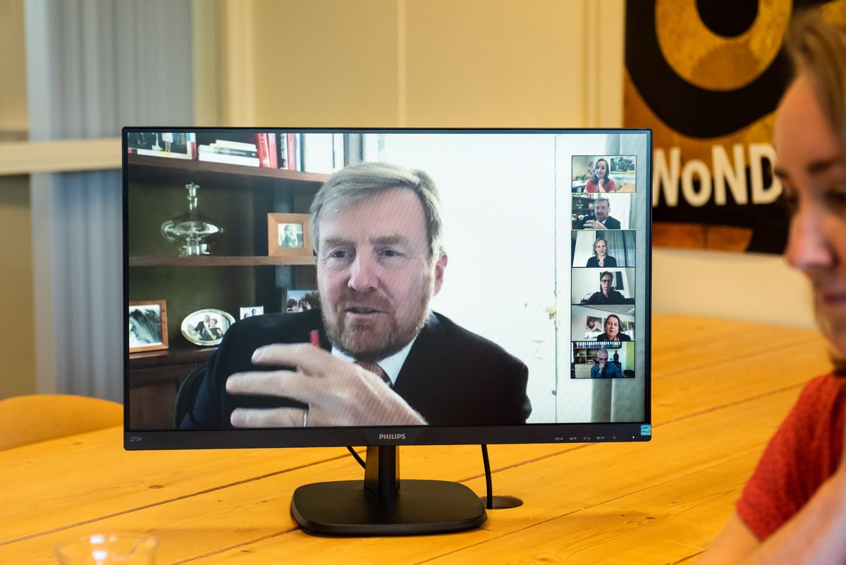 Podiumkunstfestivals tweet media