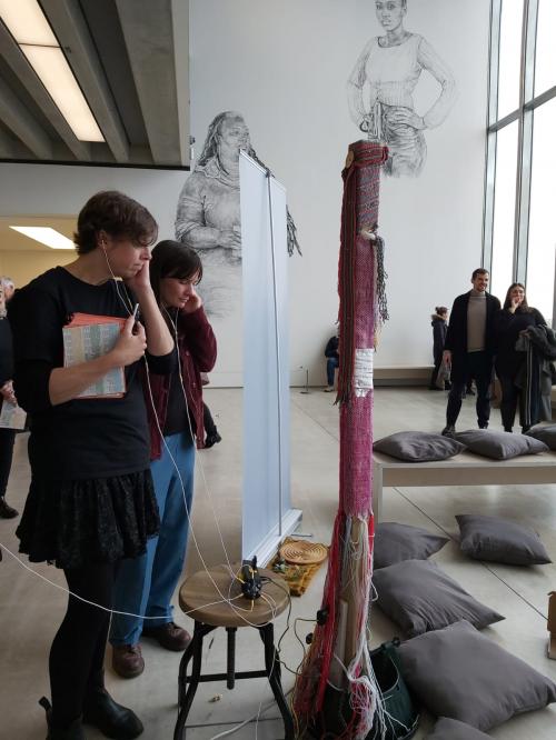 Culture today from the @WAFfringe #WAFinYourLivingRoom online arts festival includes Storytime with Frog from <a href="/ThreeFeathersT/">ThreeFeathersTheatre</a>, an African movement and dance class from <a href="/tavazivadance/">Tavaziva Dance</a> &amp; aural exhibition The Listening Post from @elspethpenfold wandsworthfringe.com