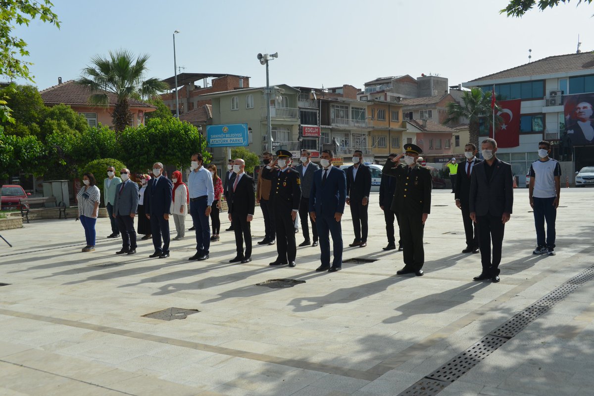 Saraykoy Genclik ve Spor Ilçe Müdürlüğü 19 Mayıs Atatürkü Anma ve Gençlik ve Spor Bayramı Çelenk Koyma Töreni... <a href="/gencliksporbak/">Gençlik ve Spor Bakanlığı 🇹🇷</a>
<a href="/kasapoglu/">Dr. Mehmet Kasapoğlu</a> <a href="/mehbaykan/">Mehmet Baykan</a> <a href="/GSBsporgm/">Spor Hizmetleri Genel Müdürlüğü</a> <a href="/GSB_Denizli/">Denizli Gençlik ve Spor İl Müdürlüğü</a> <a href="/hanifiesmer/">Hanifiesmer</a> <a href="/naslan09/">Nalan Aslan</a> <a href="/toktugba20/">Tuğba Tok</a> <a href="/ALTAKIN17/">ALİ TAŞKIN</a>