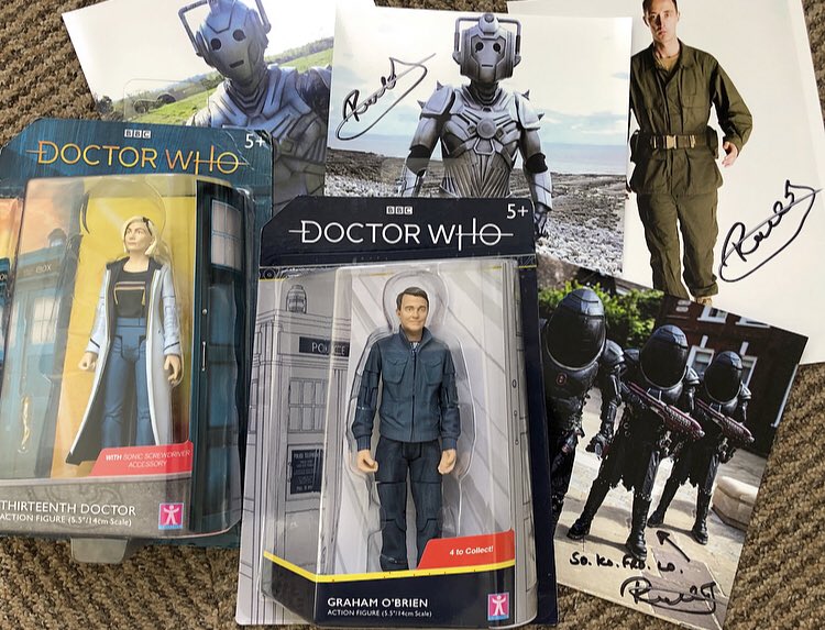 richard_price2's tweet photo. It’s #DoctorWho giveaway time this time to #win the #13thDr and #Graham and some signed pics from me. As ever just make sure you #follow me then  #retweet the post to #enter to #win. #drwho #whovians #whoviansau #lockdownuk #cybermen #judoon https://t.co/dO9x96KHtX