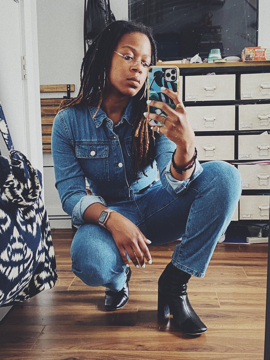 24. Was v undecided about this jumpsuit. Still am a little bit. I feel like I’ve seen cuter jumpsuits? Sigh.Belt or no belt? Cuff or no cuff? So much indecision.Also this shirt was sent to me by accident lol.