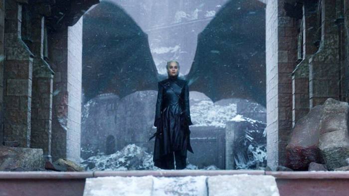 Lbaini's tweet photo. #GameOfThrones terminó así, con esta tragedia representada en el último plano. Nada pasó después. https://t.co/50ywf08pWc