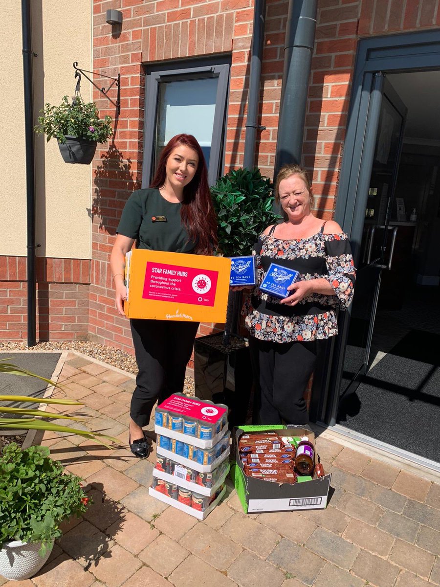 EBLAeast's tweet photo. Thank you to our community @EBLAeast for their continuous donations of food to our Food Bank. Today another delivery was made to Heartlands Community Care Home.
#starfamilyhubs #staracademies #providingsupport #carehomes #KindnessMatters @liambyrnemp @mariamkhan29 @IfteAhmedWMP https://t.co/fVAr7UhDsr