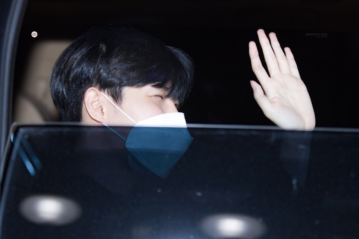 monange0527's tweet photo. 언제나내천사야 🤍
#사랑을_알게해준_재환이와의_일년
#JAEHWAN_1ST_ANNIVERSARY https://t.co/rQZKD2SzcY