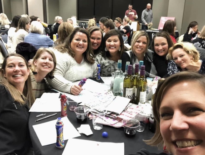 jmpritchett's tweet image. Designer Handbag Bingo was a huge success for the RSI PTO! SO FUN!! #TakeMeBackTuesday #ProudToBeHSE @RSI_PTO @RSIHawks @HSESchools