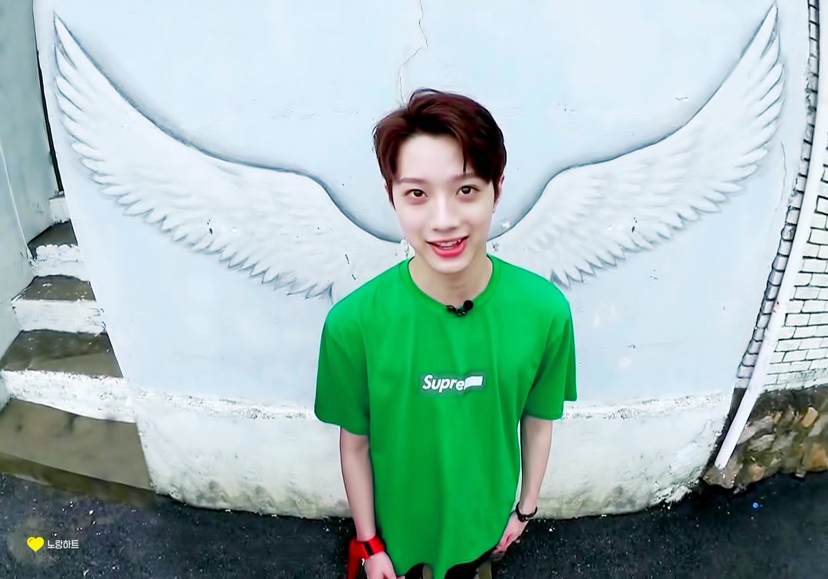 bunnie9901's tweet photo. Tiến lên nào, chị luôn tin em 🥰

#StandByKuanlin
#JusticeForKuanlin https://t.co/nICkz78biH