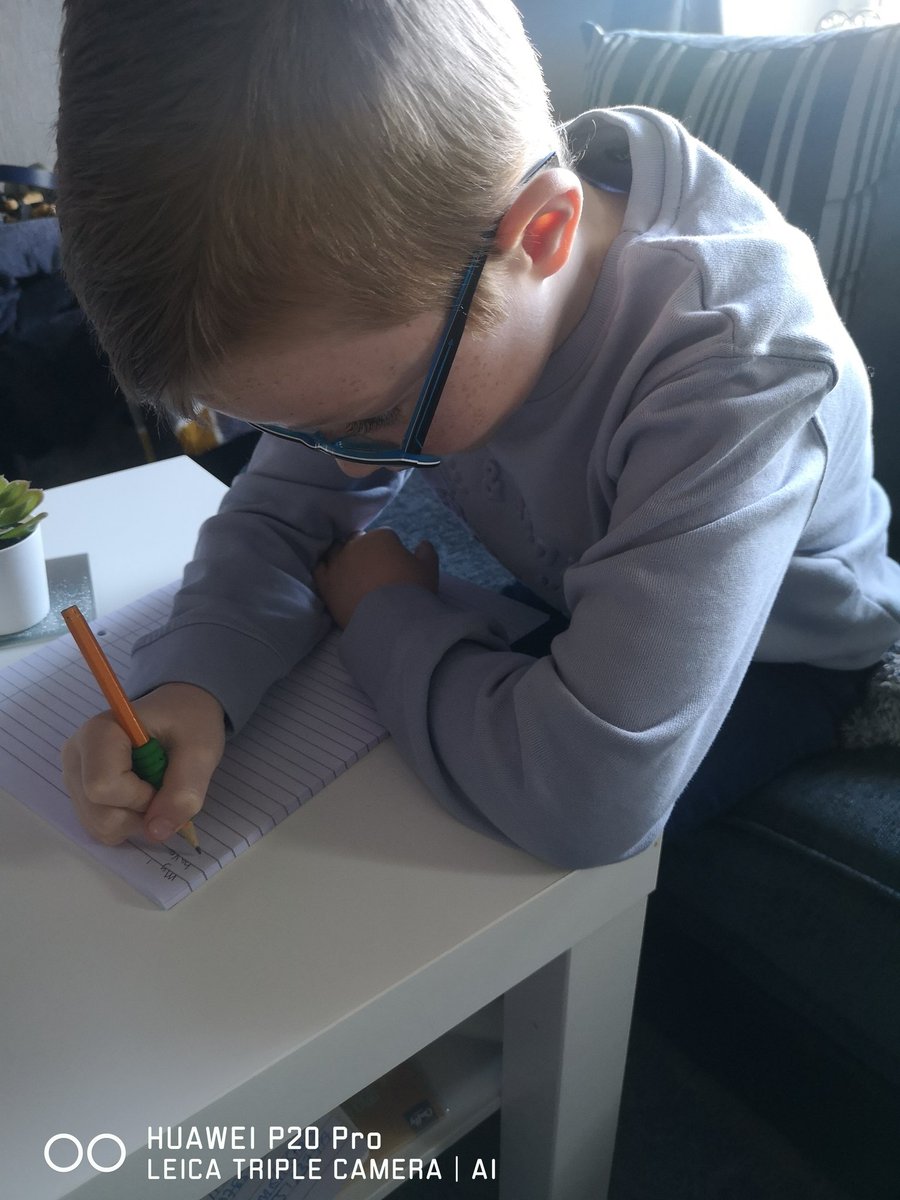 zoeymapps's tweet photo. Reading &amp; quiz done. 75/80 spellings correct. @dosbarthgwyrddw https://t.co/BVWxMBvkk1