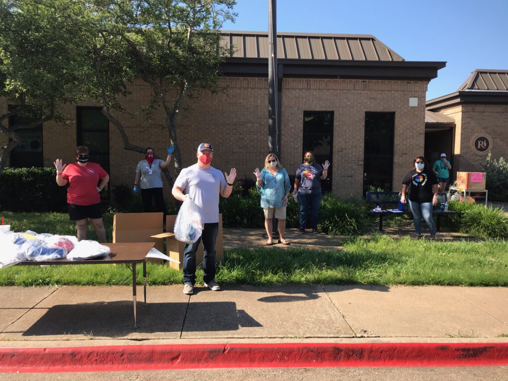 MHE staff handing out leftover student materials today and tomorrow to start shutting down this school year. Thanks for the teamwork!!#mhetogetherwecan #risdgreatness