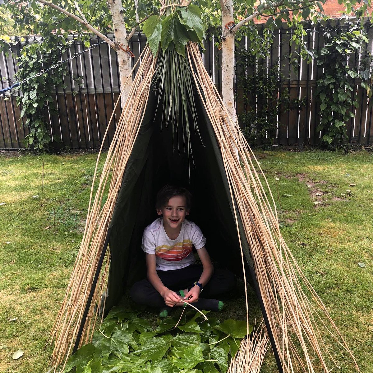 SFSOxford's tweet photo. Year 3 were challenged to build their own rainforest homes however they could. It is fantastic to see the range of results using outdoor materials, recycled objects or even Minecraft! #SFPrePrep #SFRemoteLearning #RemoteLearning #creative https://t.co/q3x7BAzJgu