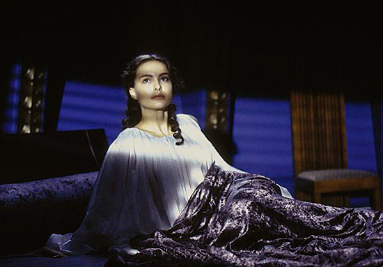 35. coruscant nightgown (aotc)slightly more personality, and the hair is giving me some gorgeous christine daae vibes, but compared to the other nightgowns we see her in.....padme is slacking here.