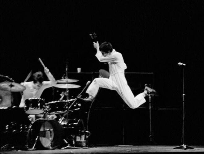 Happy birthday Pete Townshend!!           