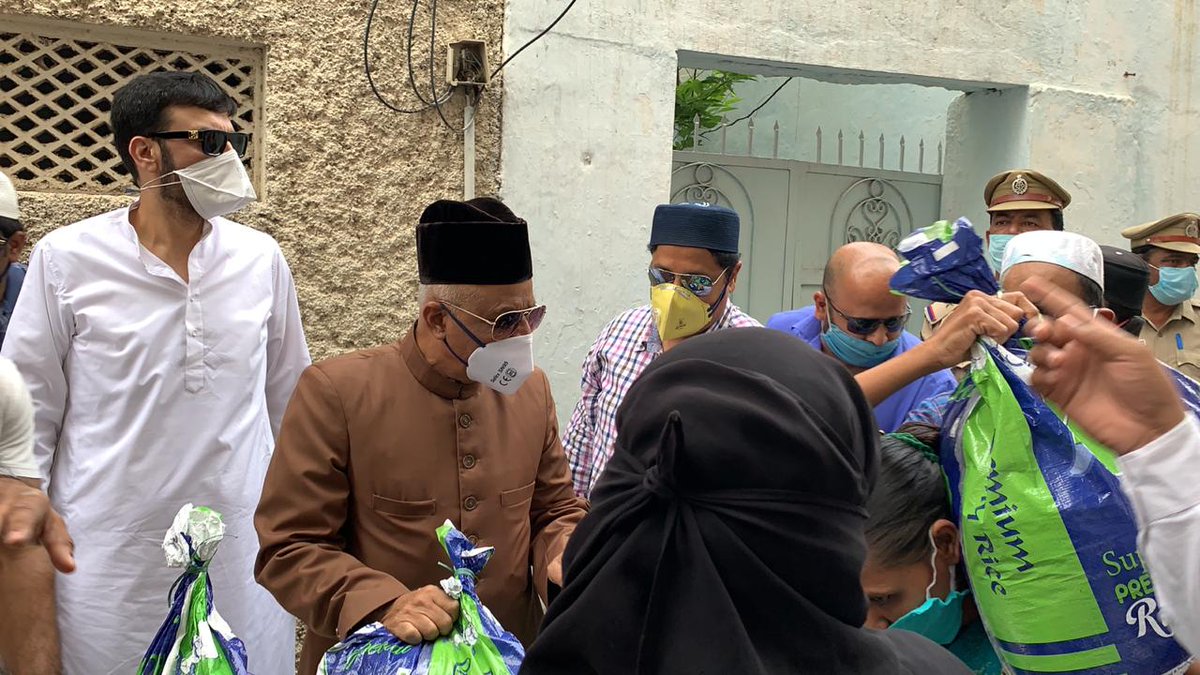 YaserArafathMIM's tweet photo. Today Distribution Ration Kits Who have been affected by Lockdown due to Covid_19 at Madannapet Hyderabad. https://t.co/XqTPG0MjYe