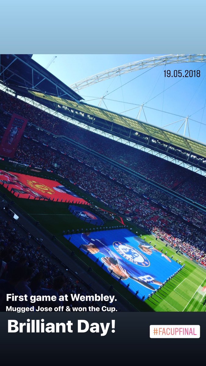 Laus1507's tweet photo. 19/05/??
It‘s Chelsea Day!
Happy Anniversary for many a great day!
Good day for mugging United off as well it seems and of course to have the greatest night in history of your football club! 💙
#OneLifeOneLoveOneClub #CFC #iLoveYouChelsea https://t.co/anWlLXrMNh