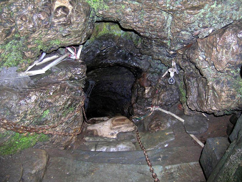 for many years until Adi  #Shankaracharya during his journey to  #Himalaya visited & found this cave. #SkandaPuran says about  #Patal_Bhuvneshwar one who wants to feel the presence of a strong divine power should visit this cave on confluences of  #GuptGanga  #RamGanga &  #Saryu rivers