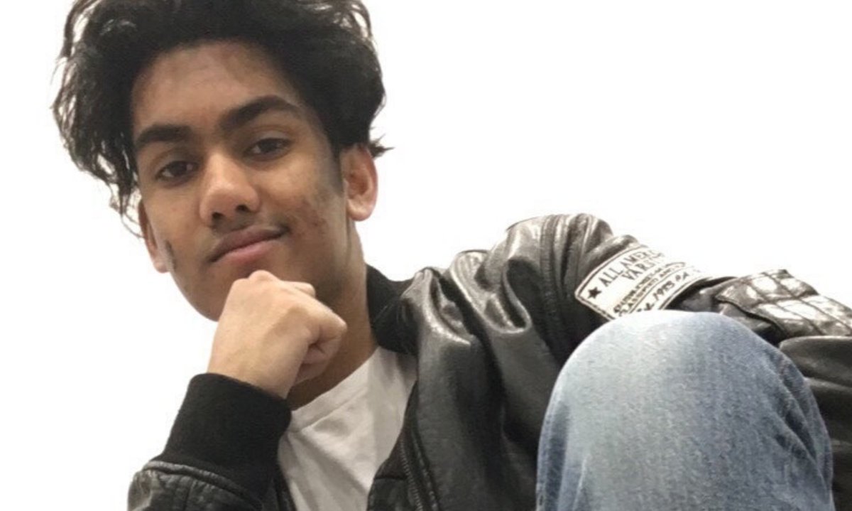 PeelSchools's tweet photo. James Suknundun, a student at @chinguacousyss, is one of six young people across Canada receiving @CoalitionCanada's 2020 NUFSICISUM Youth Leadership Award.

Read his feature on #ShareTheSmile: https://t.co/0dmaF6cmVX https://t.co/BpLGfyvctg
