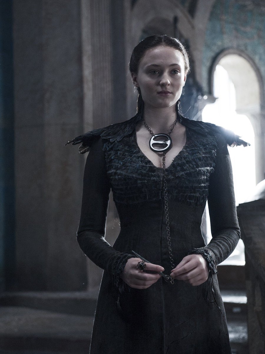The material of the dress was used to make two other iconic dresses: dark Sansa’s dress, which Sansa wore in 4x08, and the wedding gown Margaery wore in 4x02, when she married Joffrey