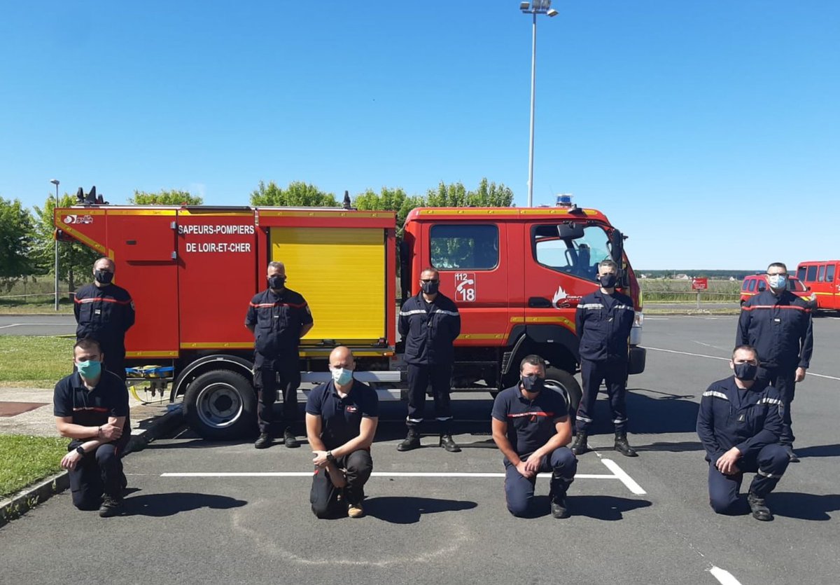 SDIS41's tweet photo. Le #SDIS41 continue la dotation de ses centres en #CCRL. Aujourd'hui #formation des nouveaux utilisateurs sur ce matériel opérationnel polyvalent, fonctionnel, adapté à la couverture des risques du secteur d'intervention #Modernisation pour une meilleure sécurité des personnels🚒 https://t.co/FsDhqT3qMp