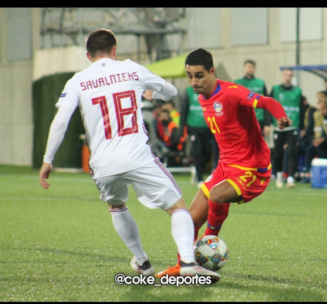 Montanyesa1927's tweet photo. 📢 Vamos con el 2do fichaje !

📌 Carrilero izquierdo procedente de @ecgranollers
🌍 Internacional con @Fedandfut 
✍️ @MarcGarcia_21
Bienvenido Marc!
📷 @Coke_deportes
#SomLaMonta https://t.co/QwruTkX27C