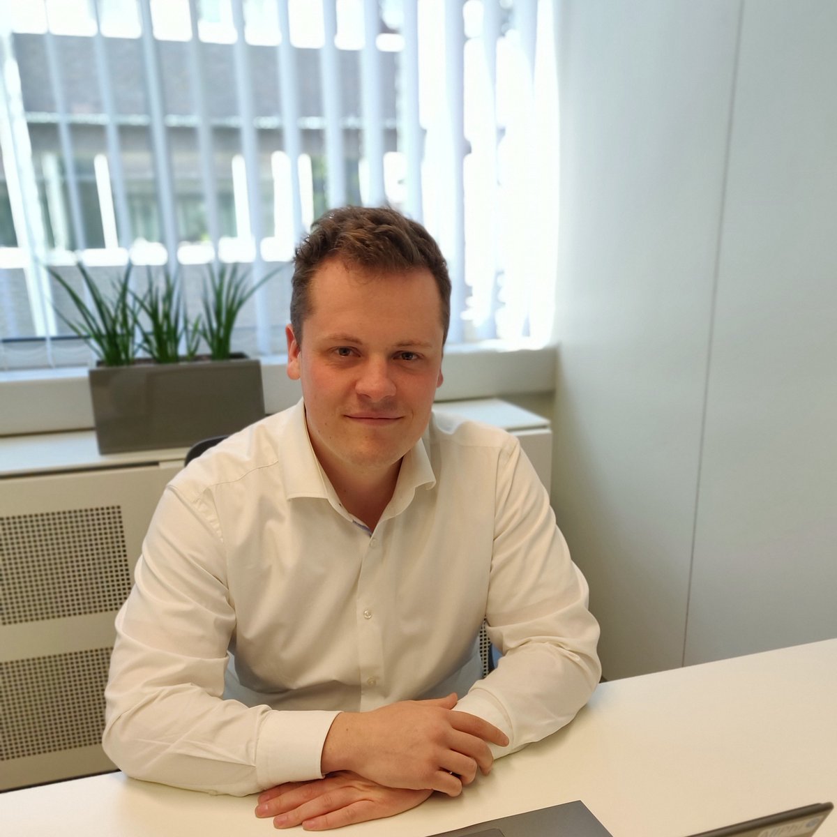 AllPhi's tweet photo. Ons sales team in Gent is versterkt met een nieuwe collega. Welkom Machias Audoor, wij wensen je alvast veel succes!
#AllPhi #welkom #team https://t.co/w9FItXOd8r
