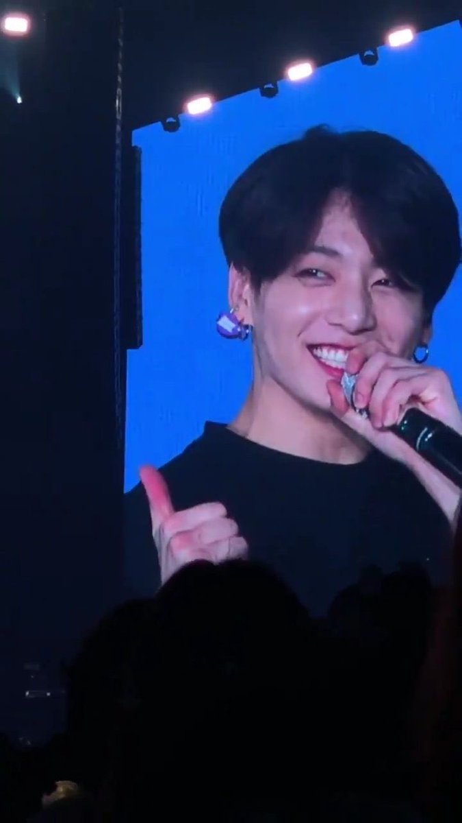 Jungkook smiling- a thread 