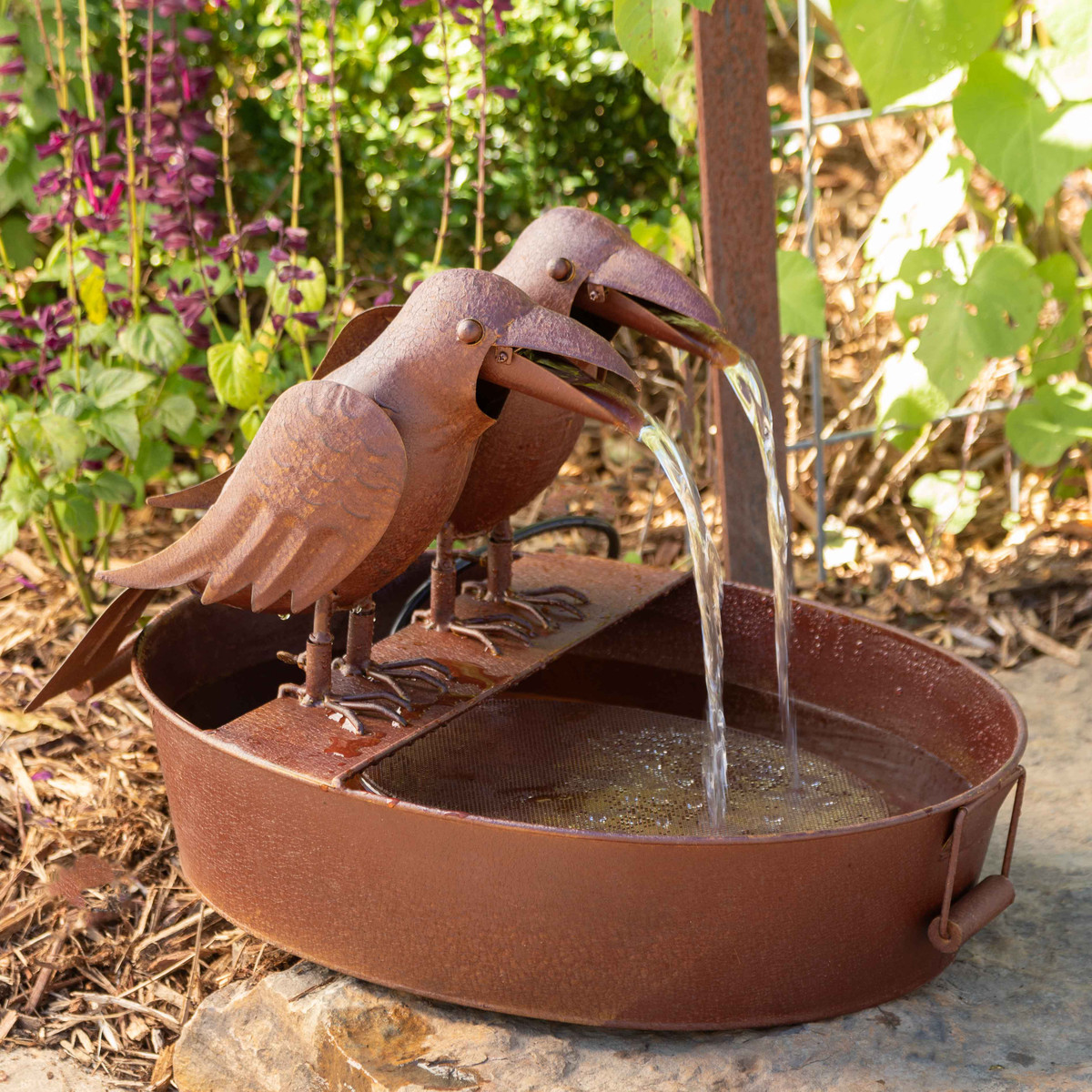 Lovecup's tweet photo. Checkout our brand new farmhouse garden fountains with bird, dog and planter designs! ---> https://t.co/YPRBtExVrE https://t.co/nMoJCEFRGu
