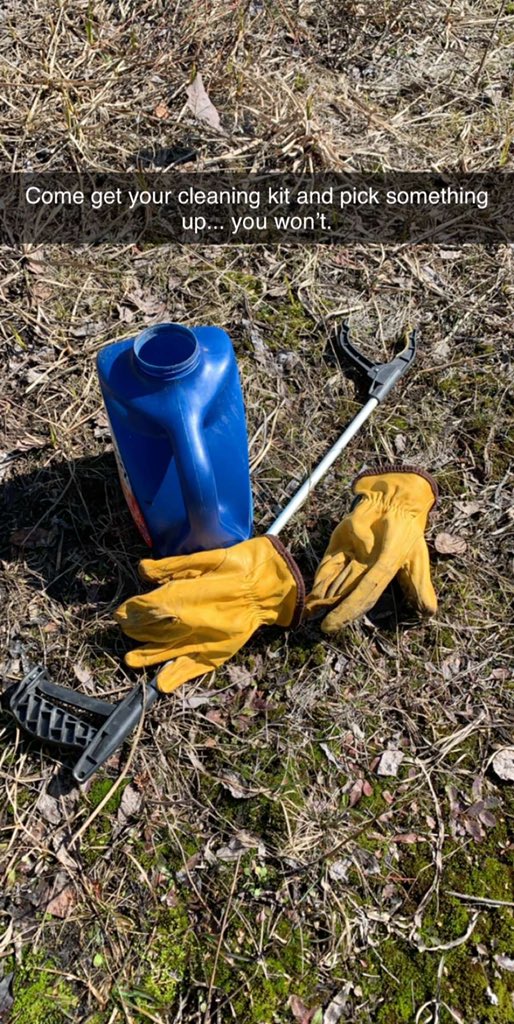 chief_ojicree's tweet photo. #COVIDkindness out again this beautiful morning in what may become my #TuesdayRoutine clean up here in the creators garden of #Gataygaunseebee. Home of Ojibway Anishinabek since the beginning of time. Bimosay’n with these handy tools, come join me, let’s clean up our spaces. https://t.co/OQCuGljF8K