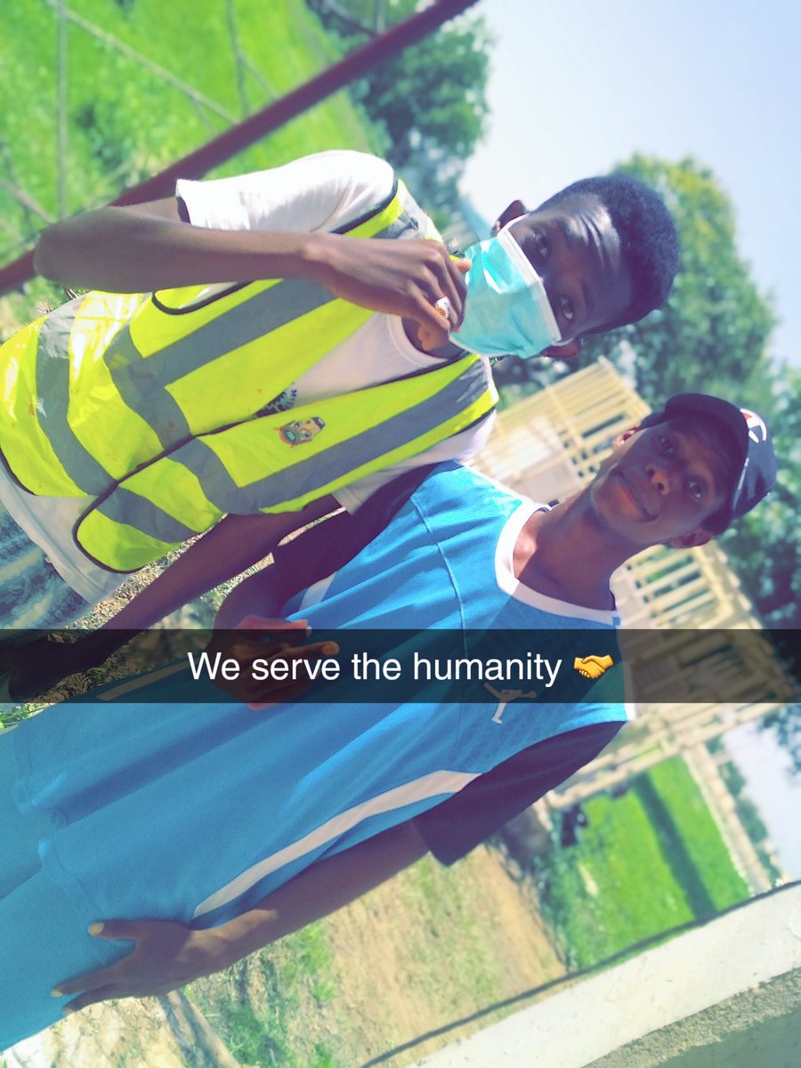MubarakBadama10's tweet photo. @bashirelbashir @FUDJigawaNG @FUD_Parrot @FUD_Connect @CampusFud @_fudhub @FUD_NAKSS Hhhh we never fail 🤪😂👍.... 
Bro 
#communityservicechallenge
@FUD_Connect https://t.co/WGAVVOmWL2
