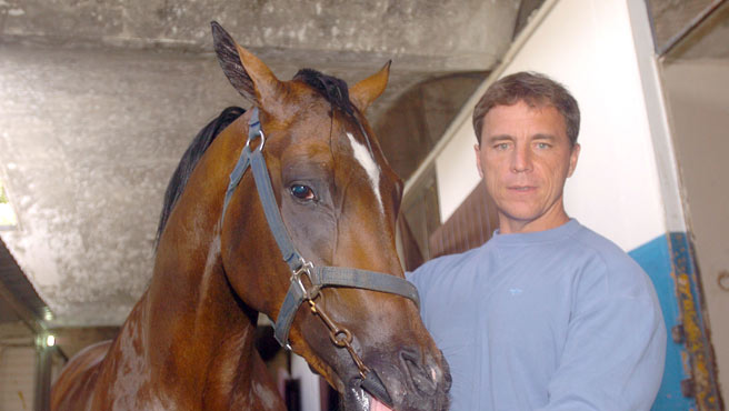 dimensionhipica's tweet image. Hace 32 años (19-5-1988) se llevó a cabo el estreno oficial de @JCAvila63 como entrenador. Fue en el Hipódromo de Valencia. Ensilló a Show Man que finalizó 4° con el jinete William Huerta.  A las 2 semanas cosechó su 1° foto oficial con Taillevent. #Historia #Hipismo