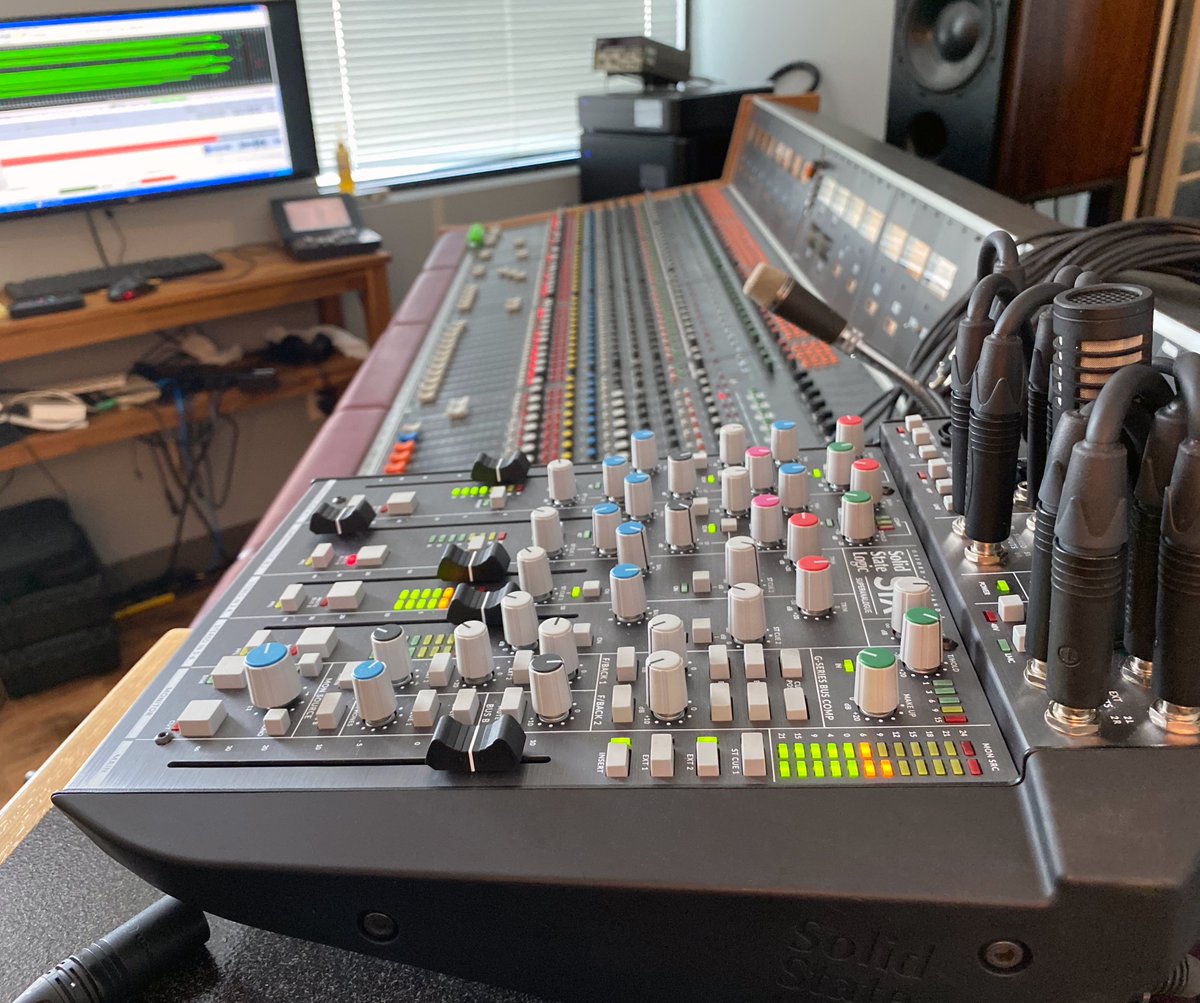 solidstatelogic's tweet photo. SSL SiX Helps DSD Audio Pioneer Gus Skinas Achieve Ultra High-End Results in a Minimalist Footprint
Full Story: https://t.co/LuWVVAPwpB
#SSL #SolidStateLogic #SSLSiX #DSD #DirectStreamDigital #Sony #HighDefinition #UltraHighDefinition #Jazz #Recording #SuperAnalogue https://t.co/VQxkMNI6o5