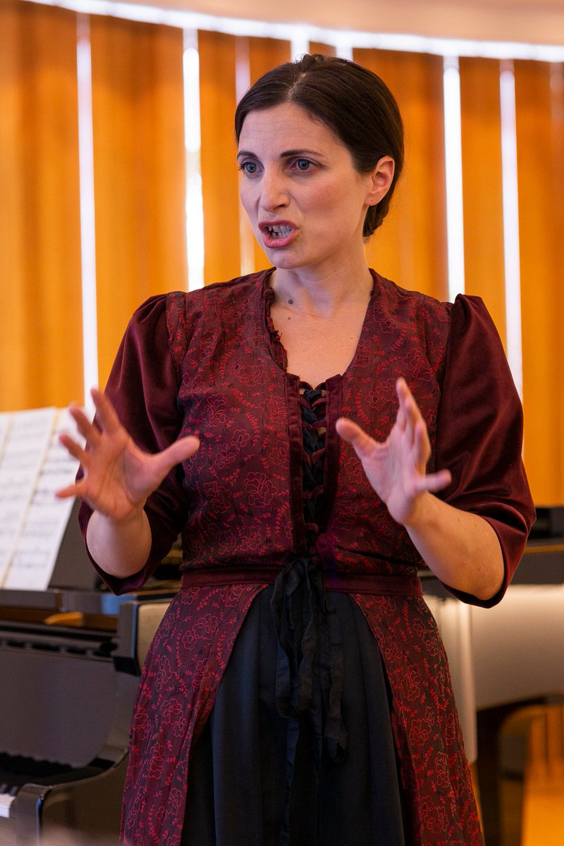RVKfringe's tweet photo. Day 16: Solo Show 

Today we show a little love to Clara: Sex, Love and Classical Music. A PHENOM solo show from 2019. Babe, we hope you're getting all three of those things in quarantine 😉 @claratheplay 📷@Hrafnaisland https://t.co/x9jyA3pPT2